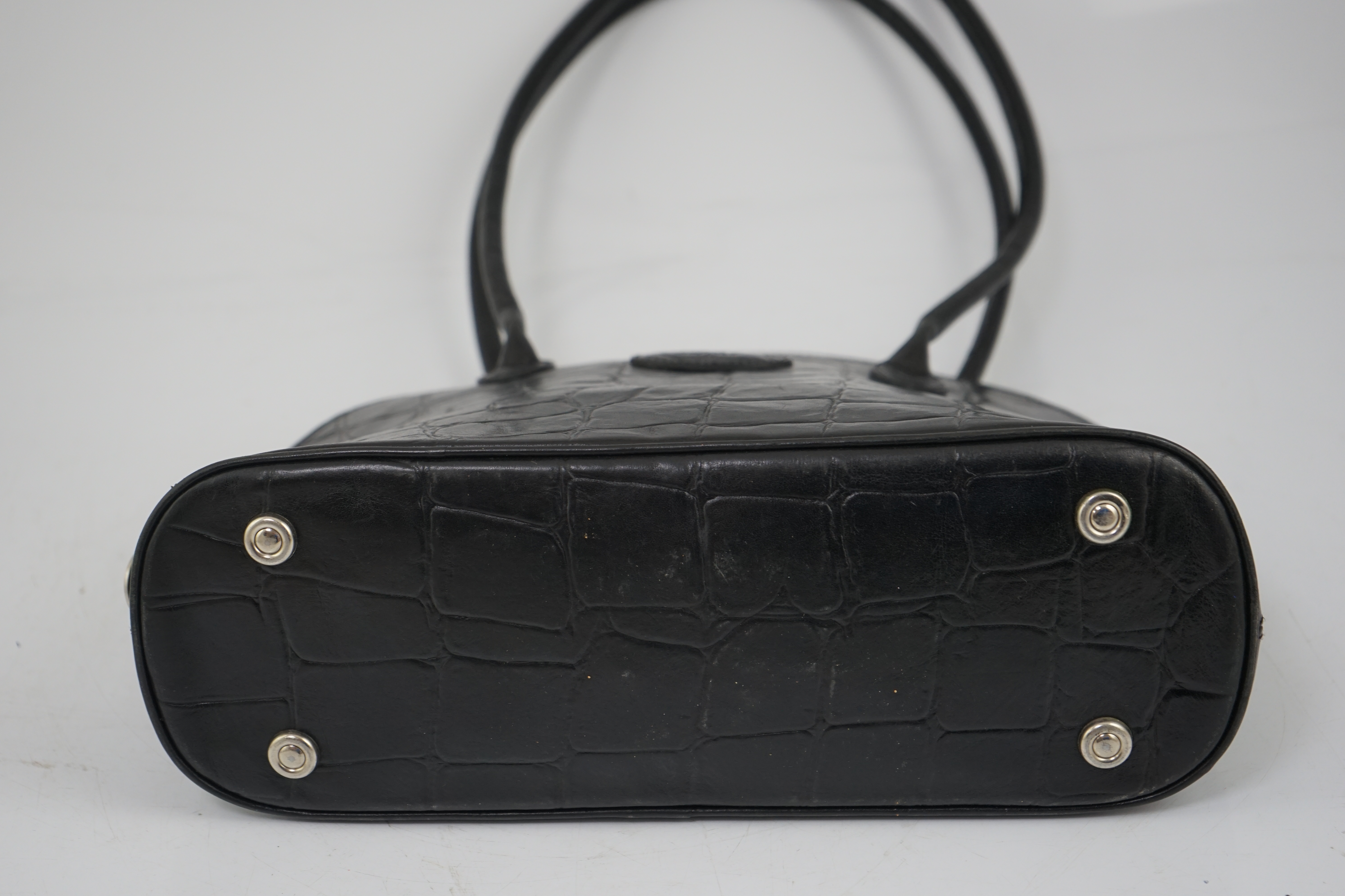 A Mulberry black Congo leather Breton shoulder bag.